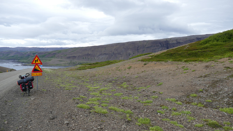 Islande à vélo de la Snaefellsnes aux fjords de l'Ouest, passage par un col entre deux fjords